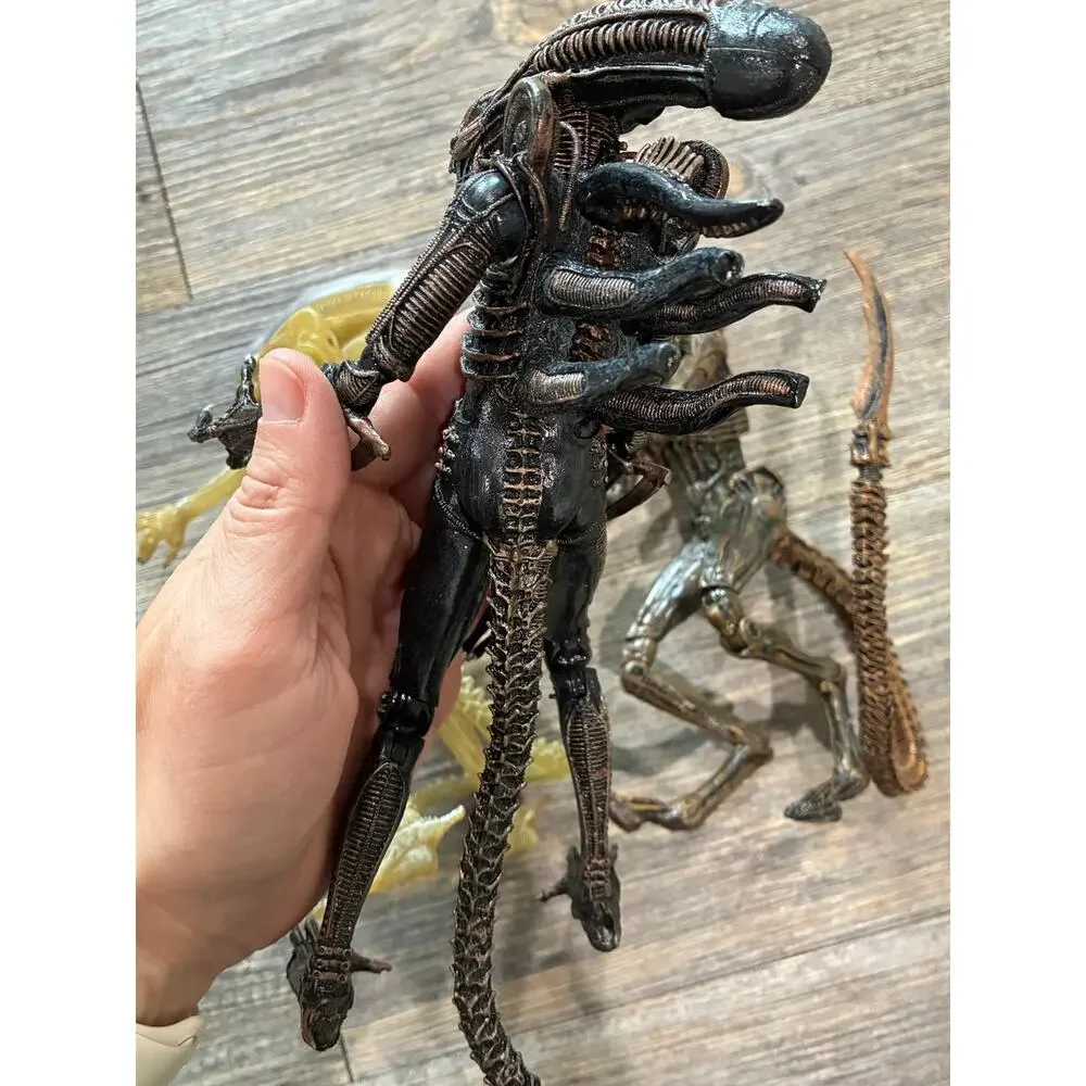 NECA Aliens Xenomorph Action Figures, bundle of 3 w/ articulated joints, 9 in.